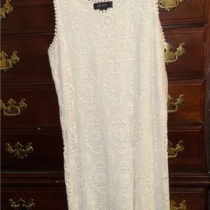 Karen Kane White Sheath Mini Dress Sleeveless Crew Neck